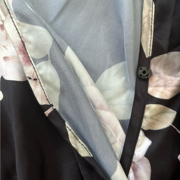 Flora Nikrooz Sleep Romper Anthropologie Womens size Medium navy blue floral - Picture 3 of 5